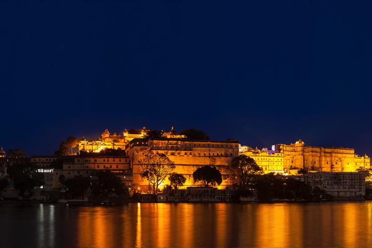 Hire Best Tempo Traveler In Jaipur Best Travel Agency in Jaipur